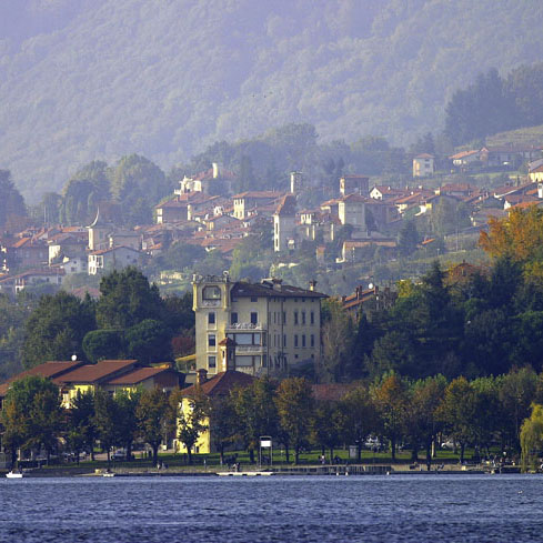 PIVERONE Panoromica dal Lago copia quadra